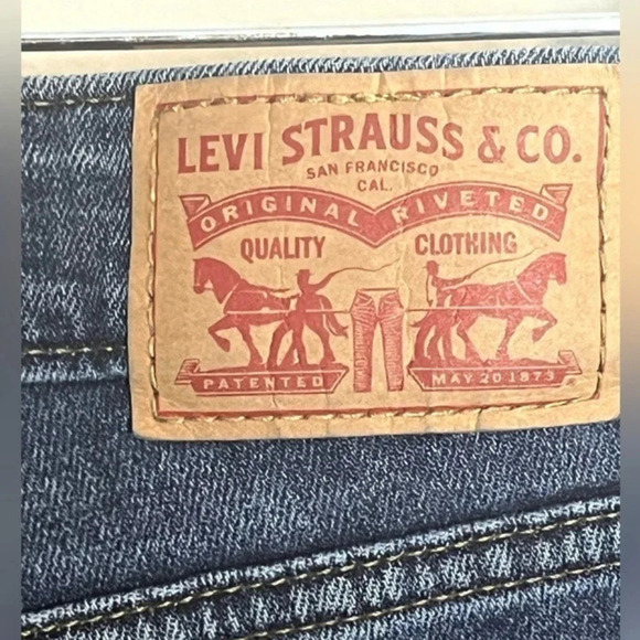 Levi 711 Skinny Distressed Women’s Jeans Raw Hem Classic Denim Size 25‎ - Picture 6 of 14